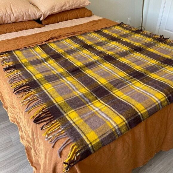 Faribo Fluff Loomed Yellow Gray Brown Wool Plaid Checkered Fringe Blanket Throw - Picture 5 of 11
